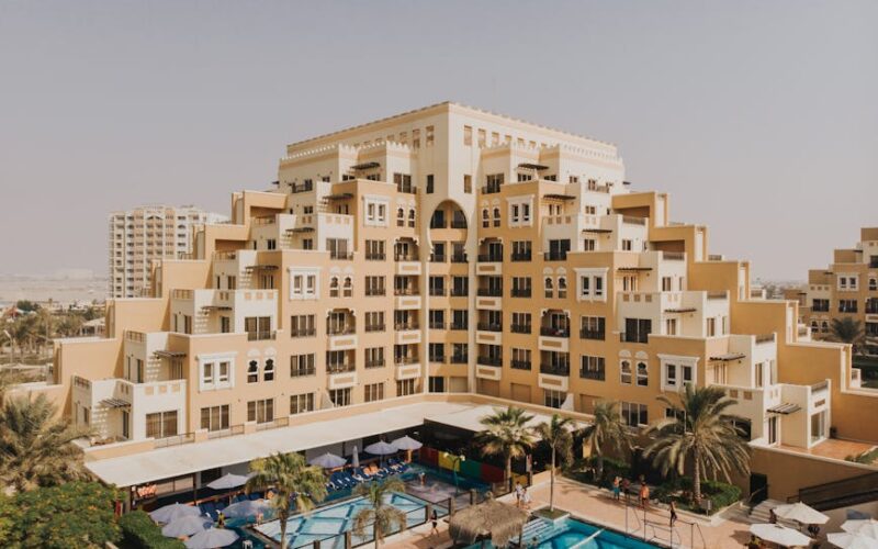 Hotéis de luxo: famílias felizes com lazer premium