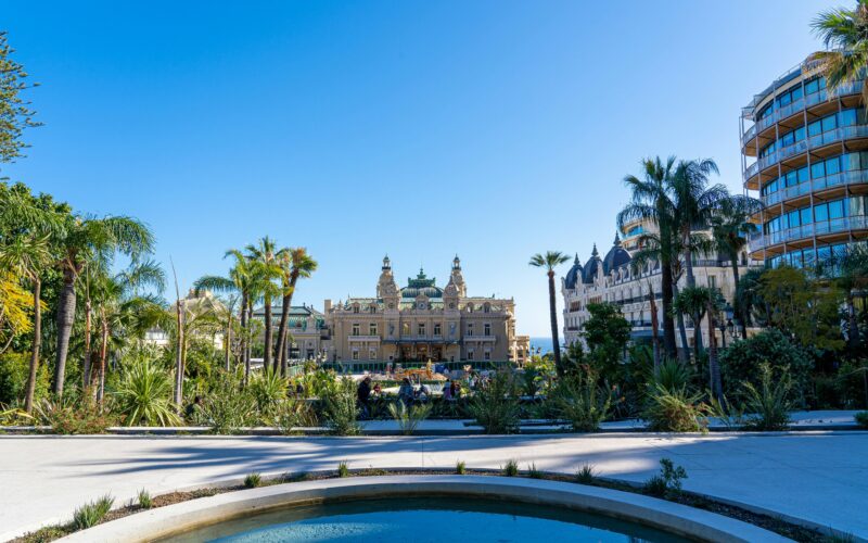 Hotéis de luxo: escolha para viagens de negócios produtivas